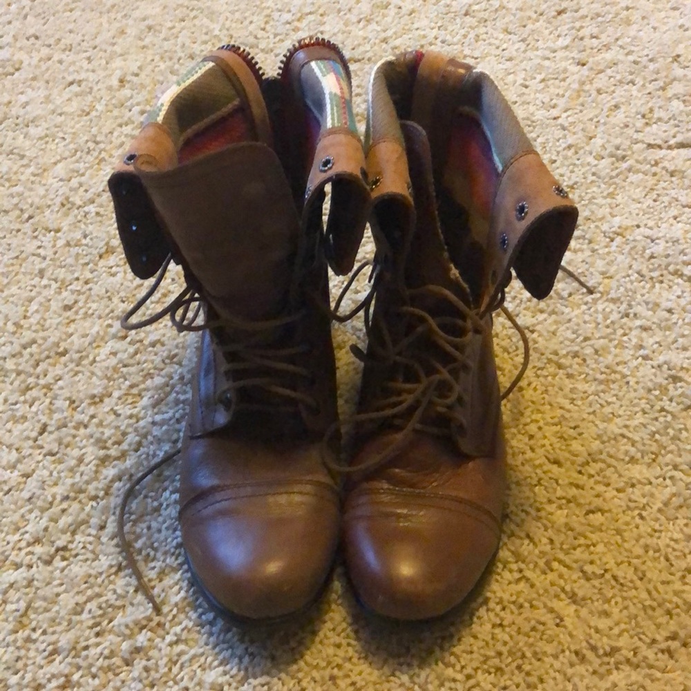 Steve Madden Brown Boots; Size 9